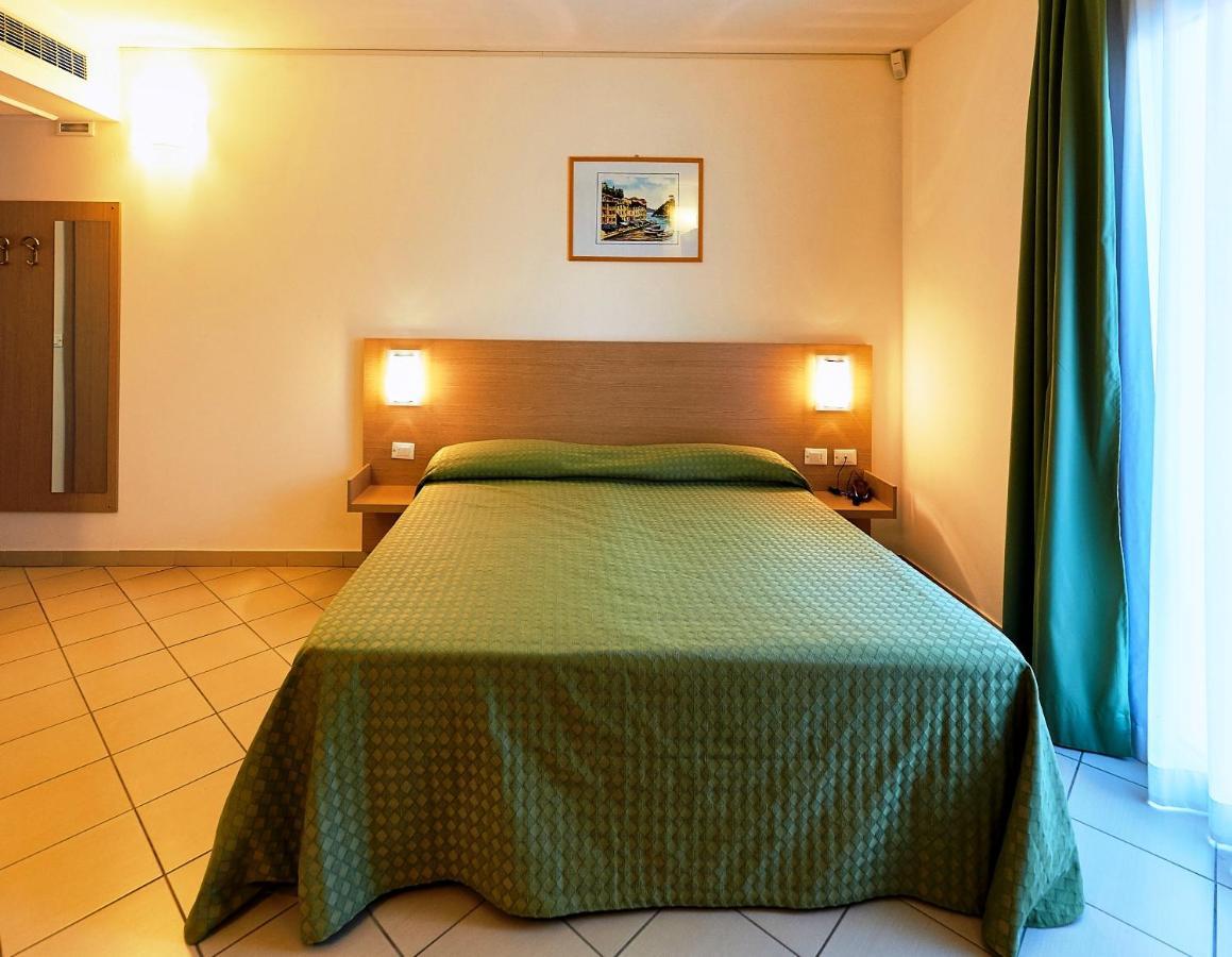 Bolgheri Marina Resort Marina Di Bibbona Zewnętrze zdjęcie