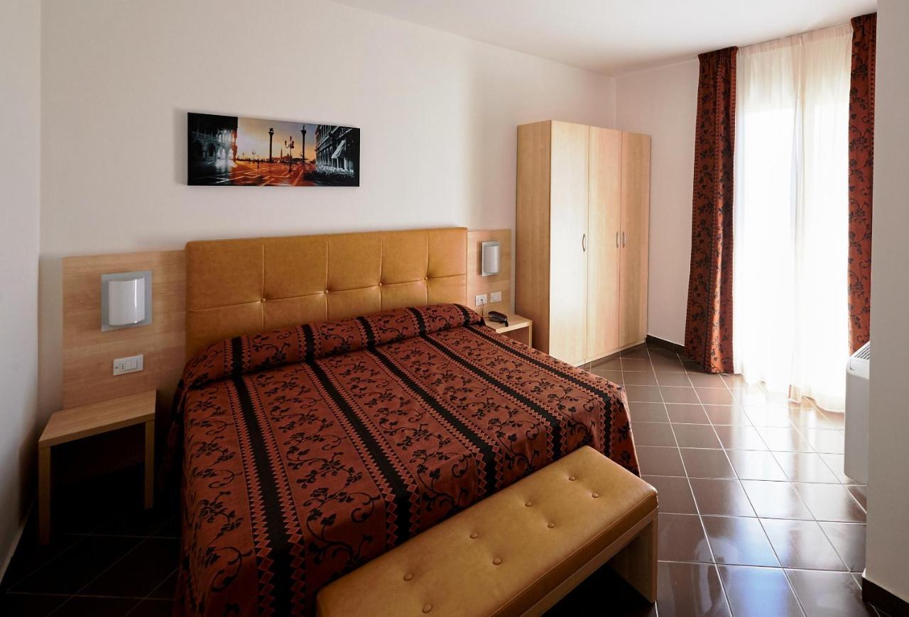 Bolgheri Marina Resort Marina Di Bibbona Zewnętrze zdjęcie