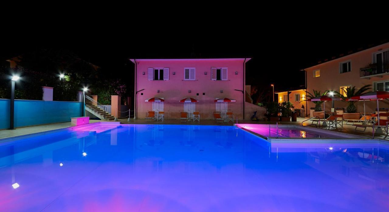 Bolgheri Marina Resort Marina Di Bibbona Zewnętrze zdjęcie